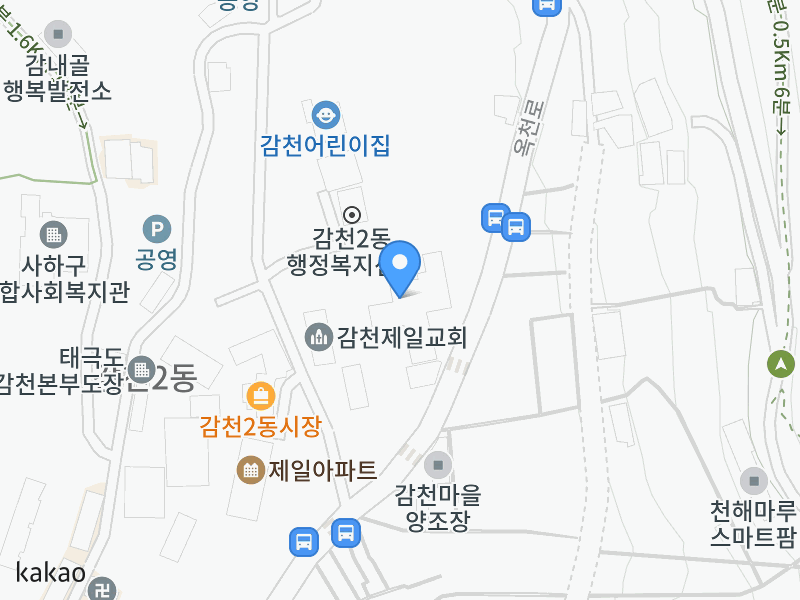 건물 전경
