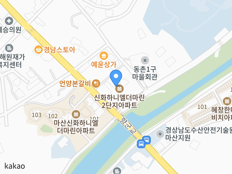 건물 전경