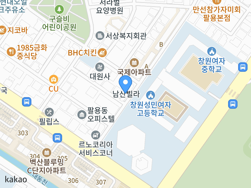 건물 전경