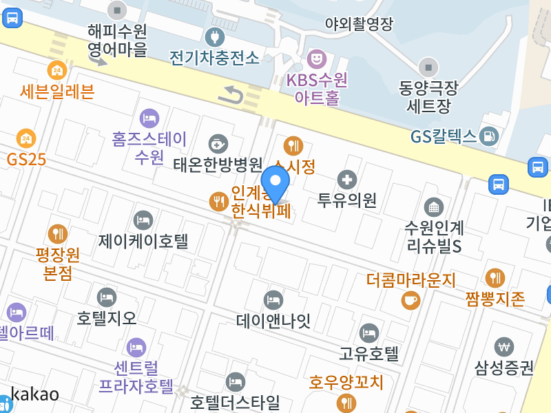 건물 전경