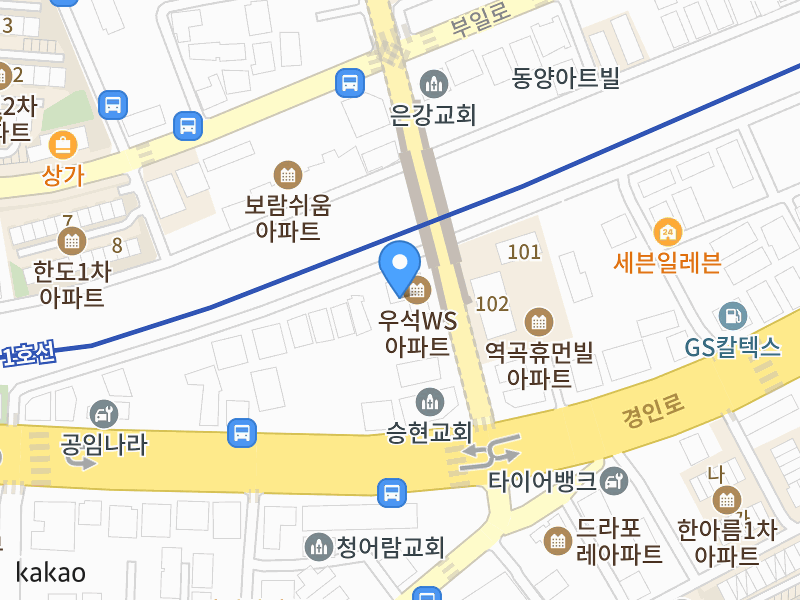 건물 전경