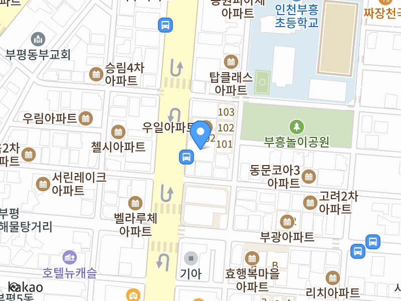 건물 전경